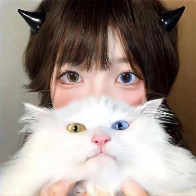 全家偷听反派心声，我负责篡改