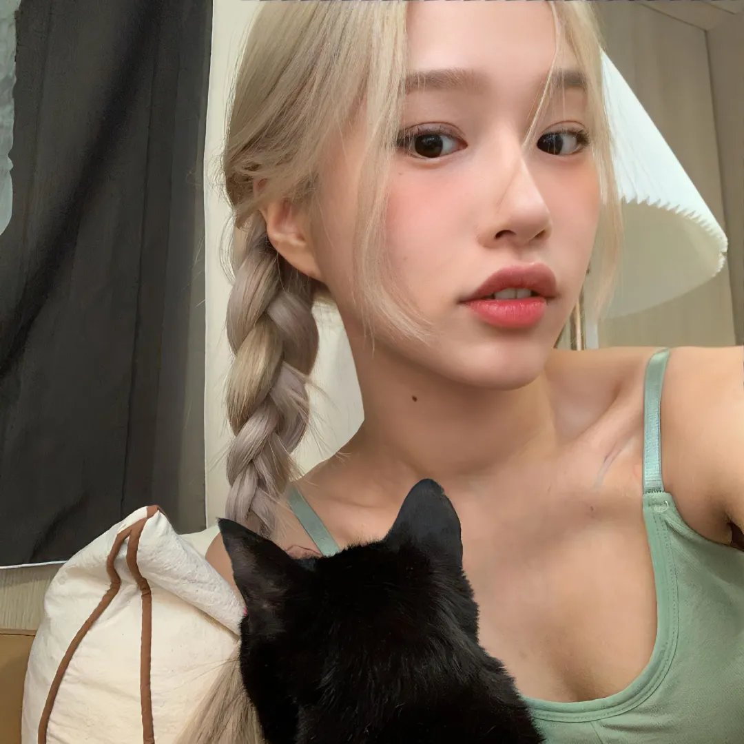 报告妈咪爸比又吃醋了